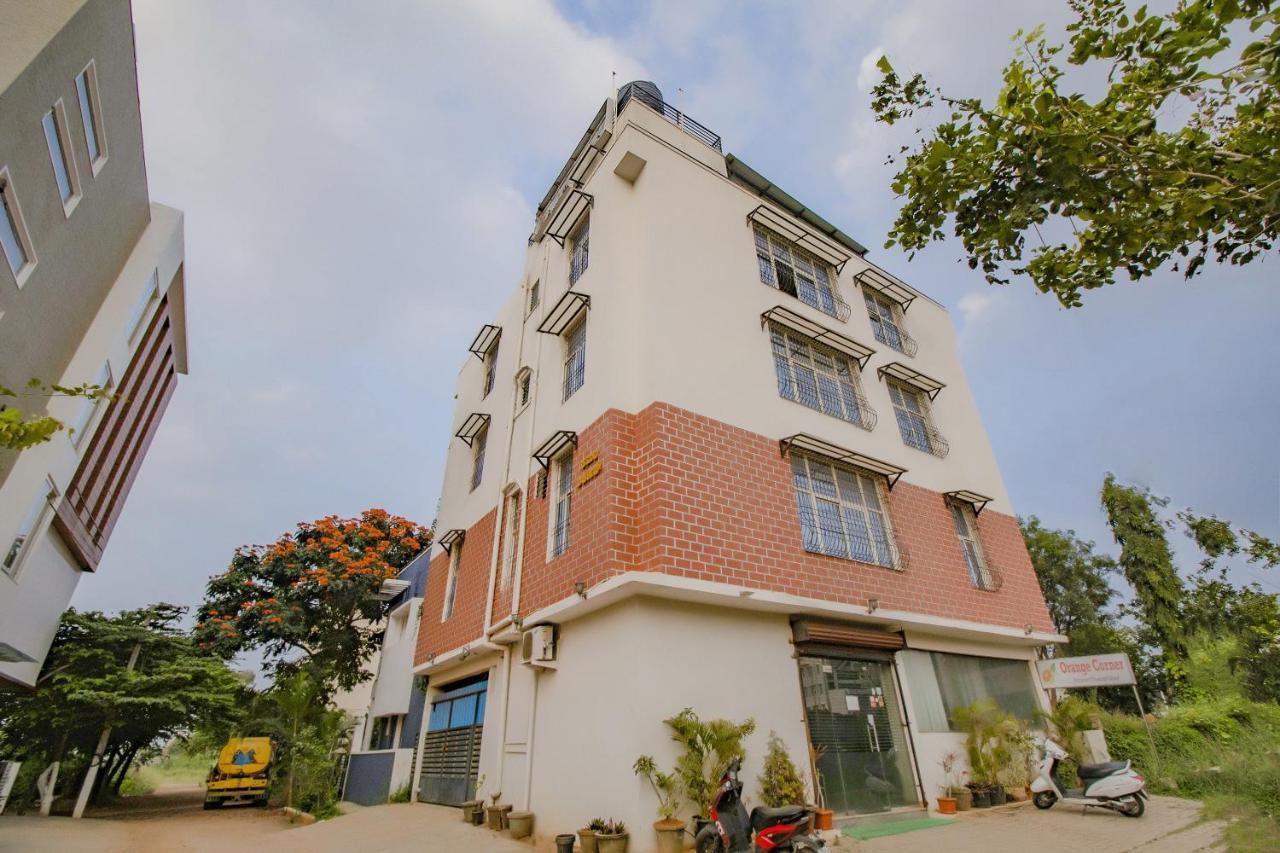 Orange Corner, Near Kempegowda Airport, Airport Pickup And Drop Available 24x7