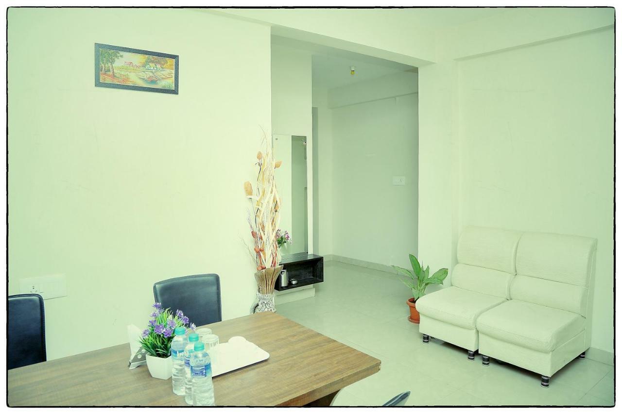 Orange Corner, Near Kempegowda Airport, Airport Pickup And Drop Available 24x7 होटल 3*