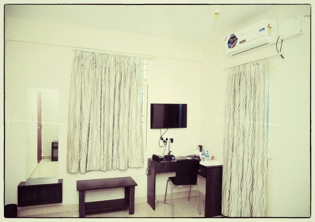 Orange Corner, Near Kempegowda Airport, Airport Pickup And Drop Available 24x7 होटल