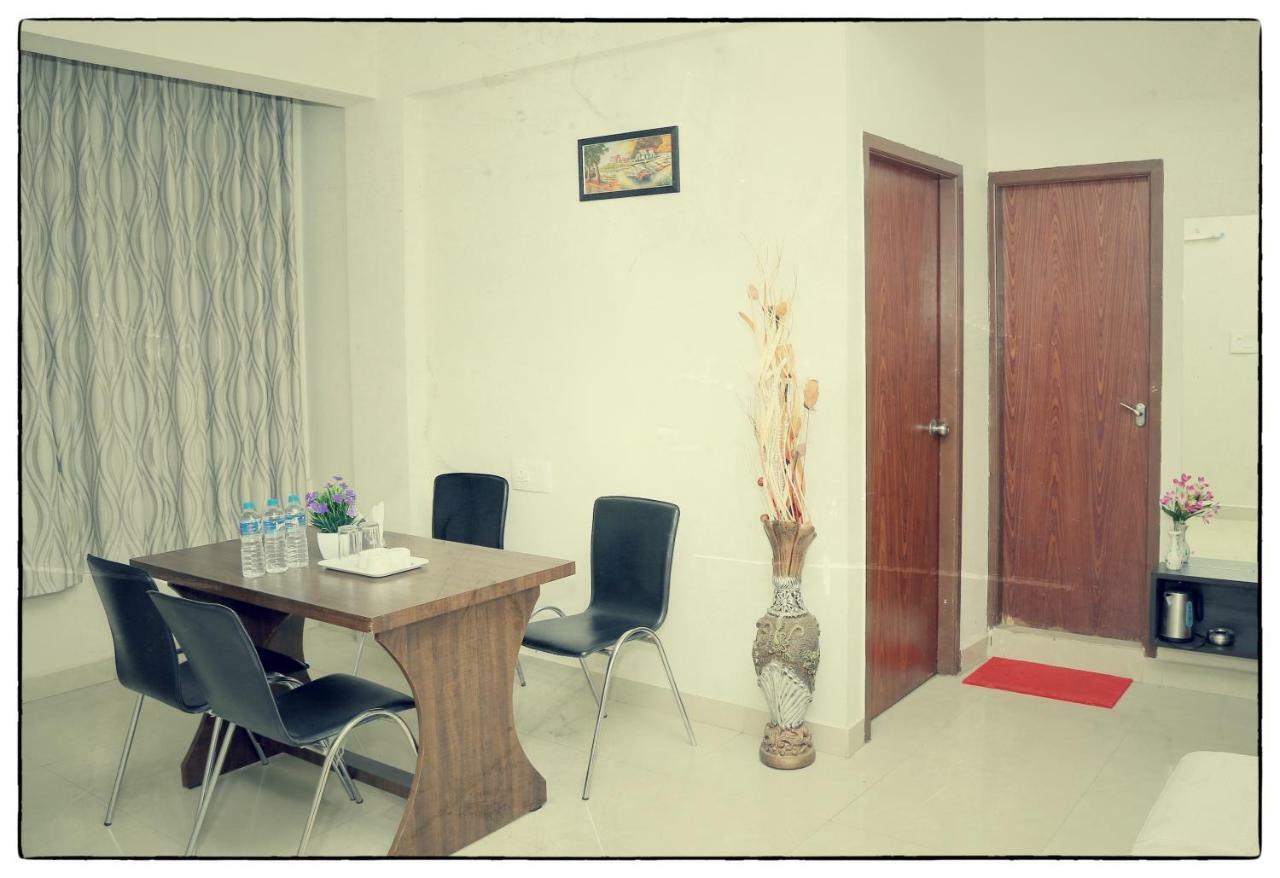 होटल Orange Corner, Near Kempegowda Airport, Airport Pickup And Drop Available 24x7 Devanahalli